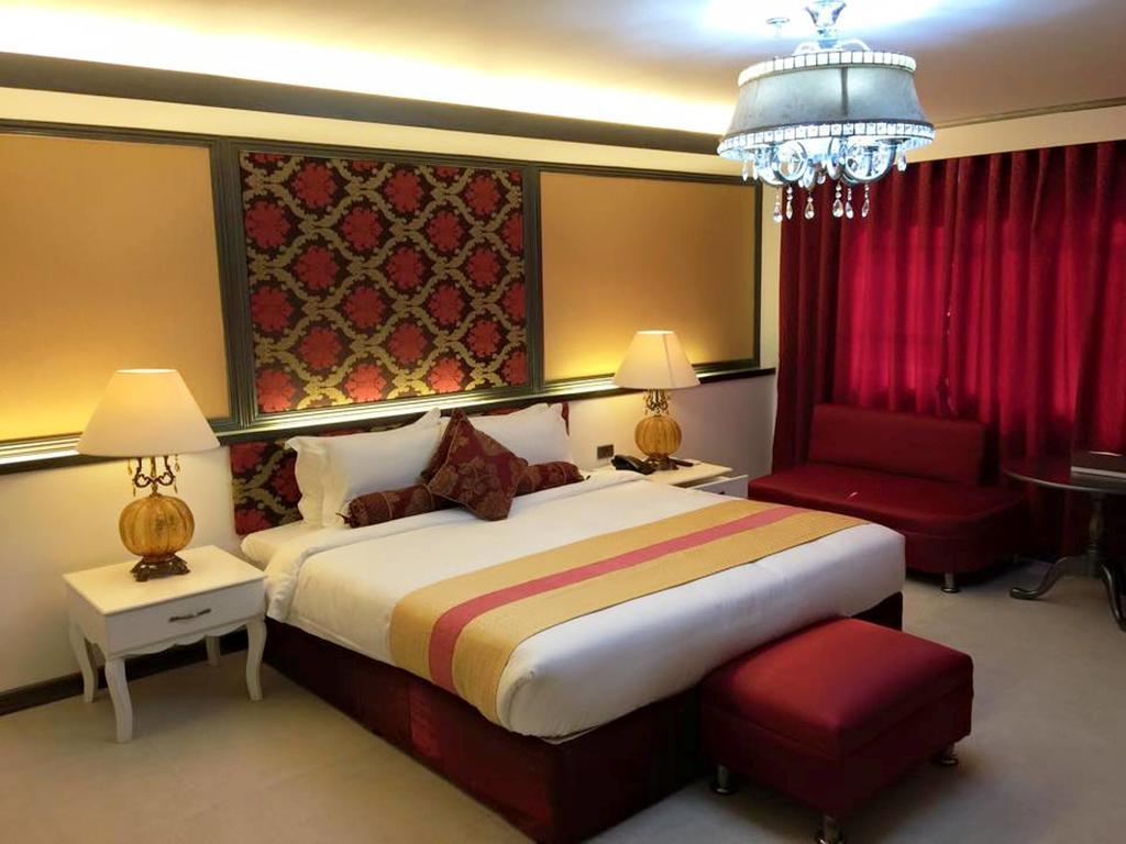 The Pepperland Hotel Легаспи Номер фото